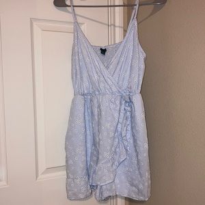 playsuit/romper
